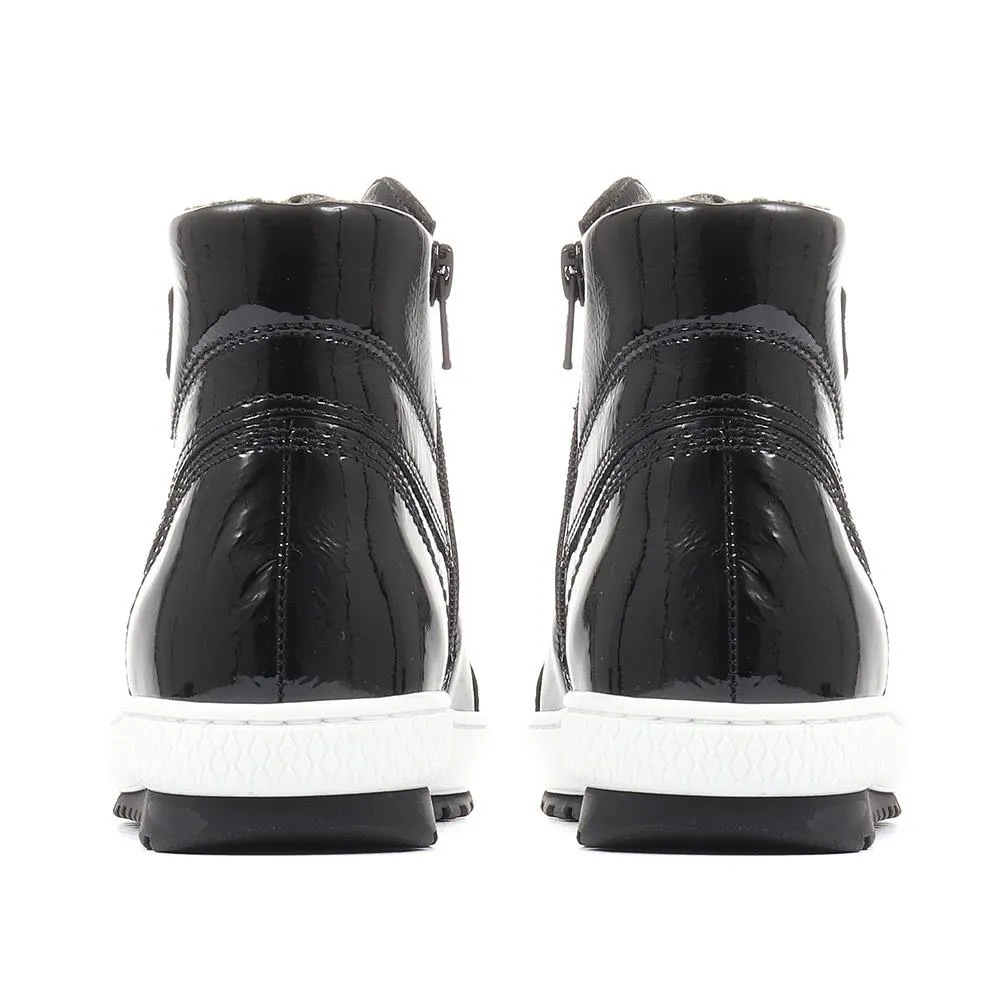 Bulner High Top Leather Sneakers / 320 630