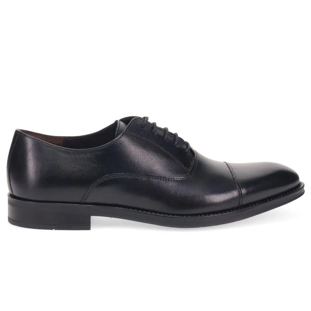 Smart Stitch-Detailed Leather Shoes - ITAR40003 / 325 827